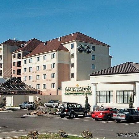 Courtyard By Marriott Erie Ambassador Conference Center Hotel Exterior foto