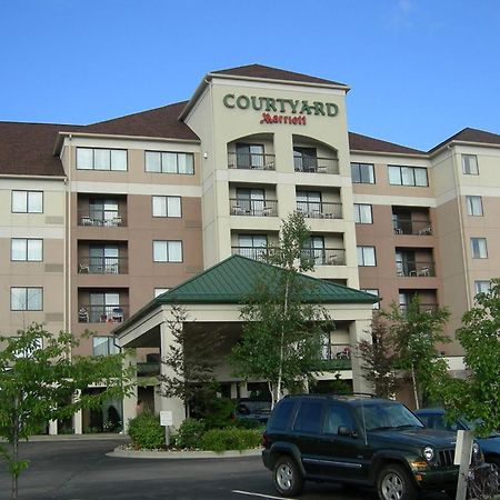 Courtyard By Marriott Erie Ambassador Conference Center Hotel Exterior foto